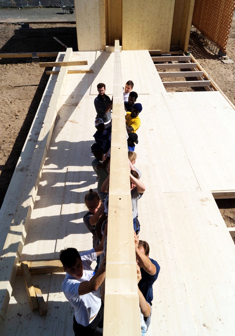 Costruire insieme