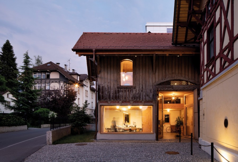Ingresso con atelier